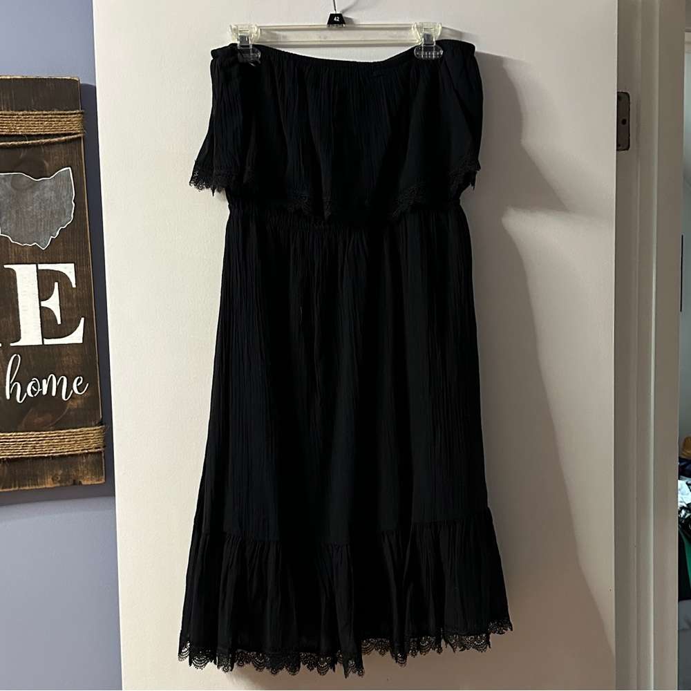 Elegant Black Off-Shoulder Dress